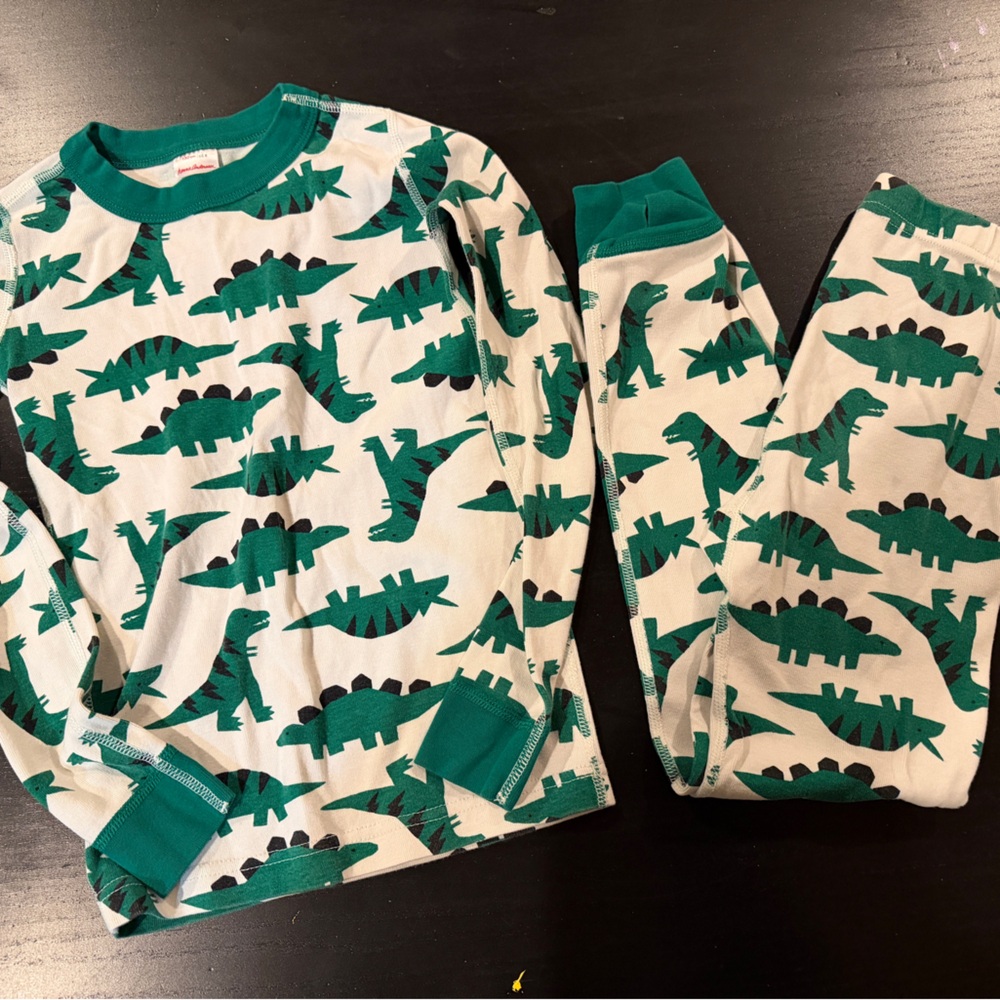 Hanna Andersson size 8 LS pajama set